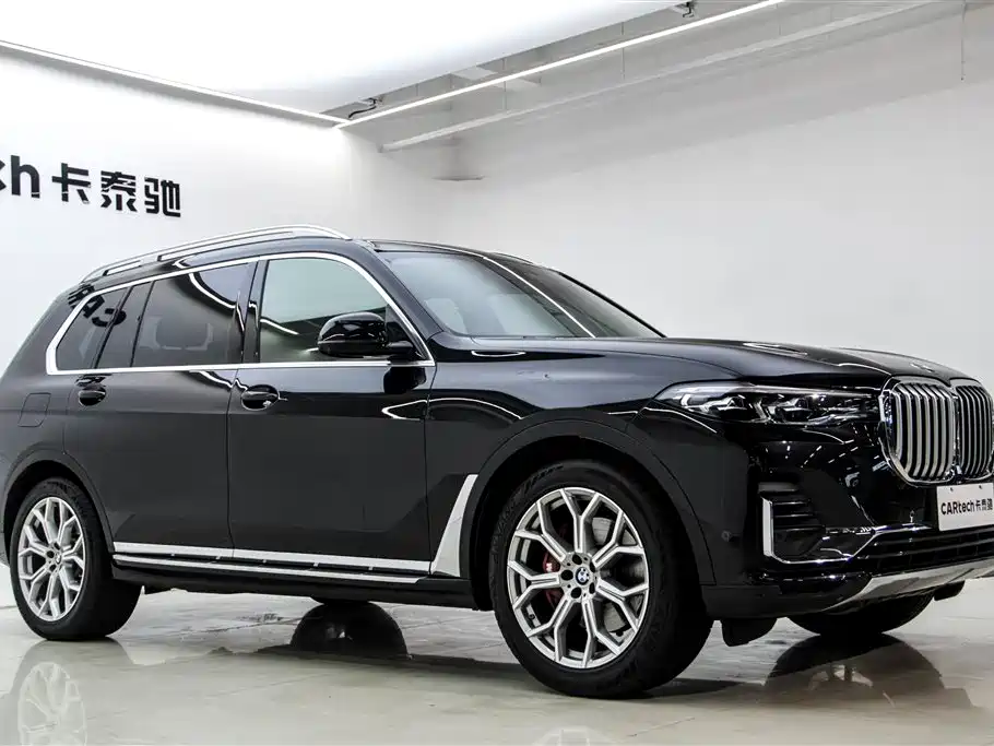 BMW X7 2022 xDrive40i Lead Luxury