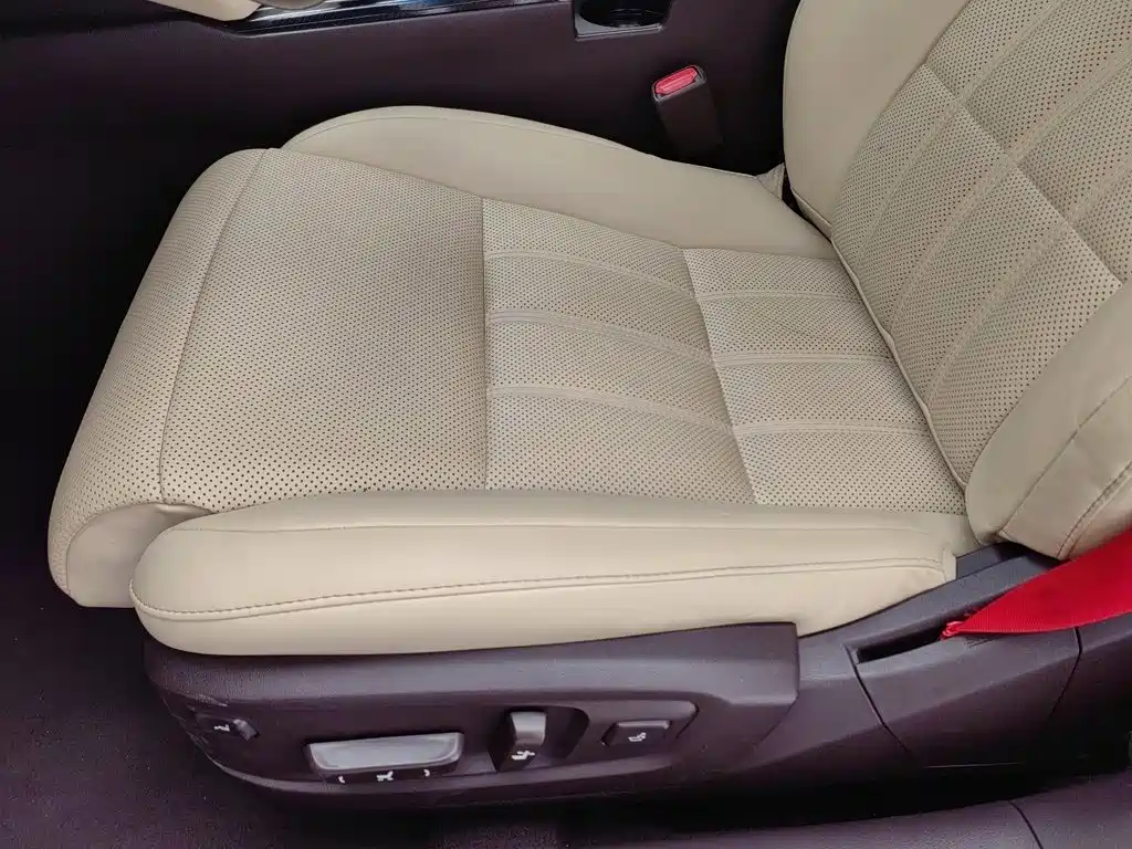 Lexus ES — миниатюра 20