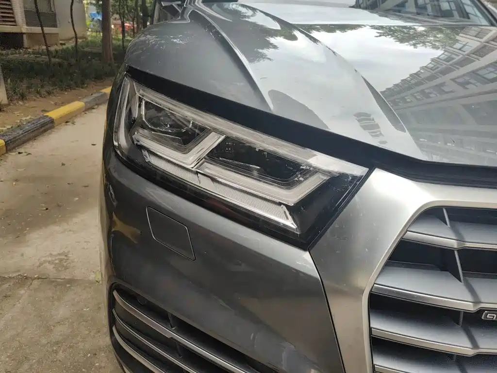 Audi Q5L — миниатюра 7