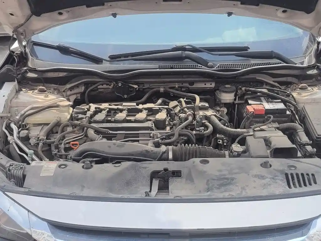 Honda Civic — миниатюра 12