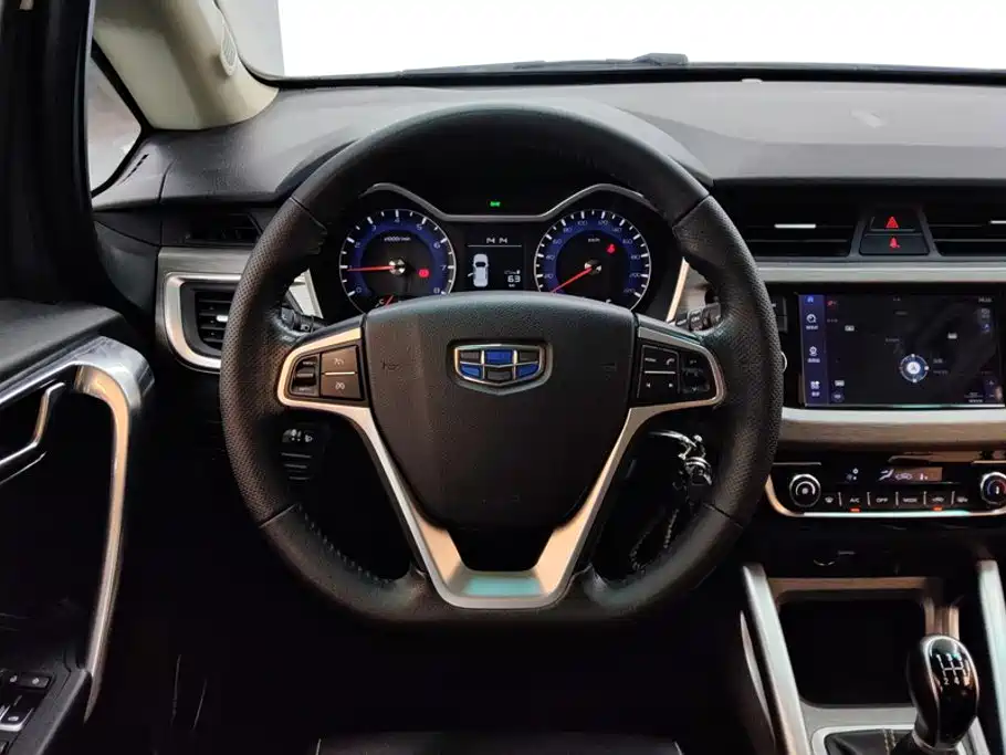 Geely Vision X3 — миниатюра 15