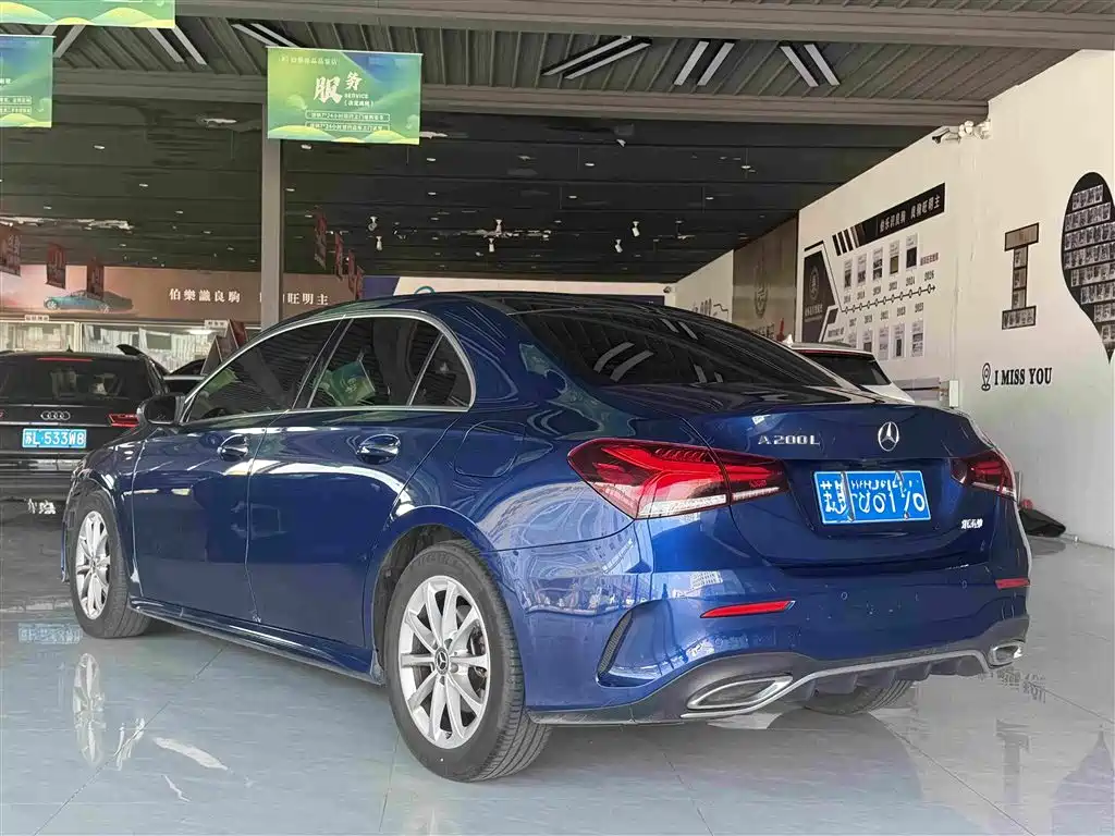 Mercedes-Benz A-Class — миниатюра 3