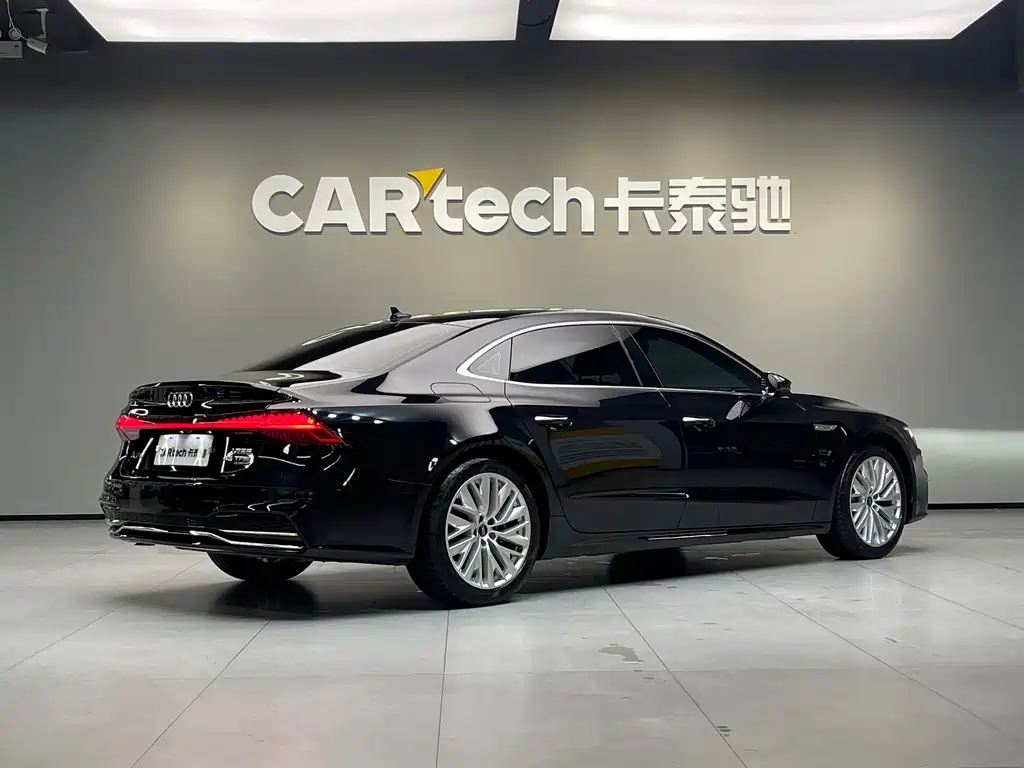 Audi A7L — миниатюра 4