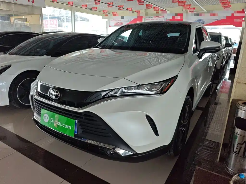 Toyota Harrier 2024