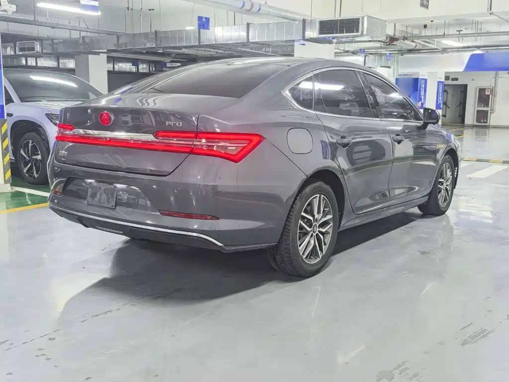 BYD Qin Pro NEV — миниатюра 12