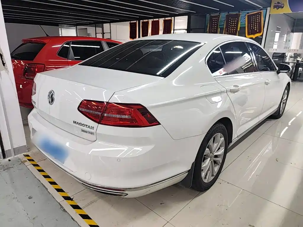 Volkswagen Magotan — миниатюра 7