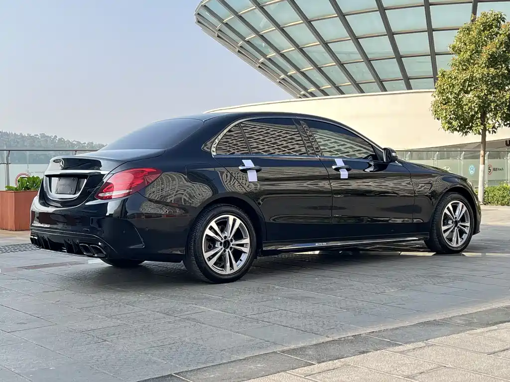 MERCEDES-BENZ C CLASS