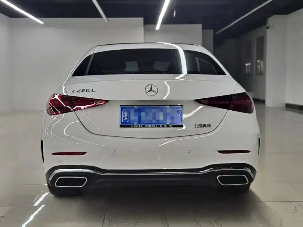Mercedes-Benz C-Class — миниатюра 4