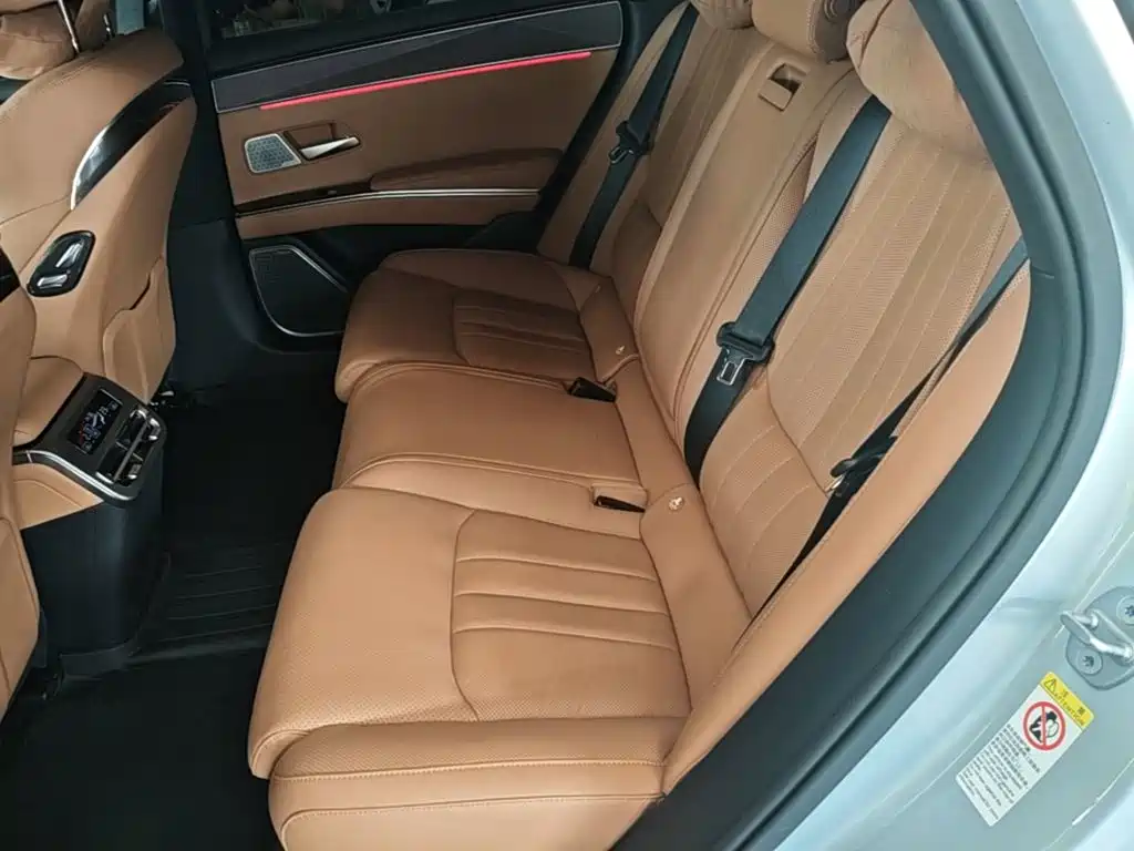 BYD Han L — миниатюра 17