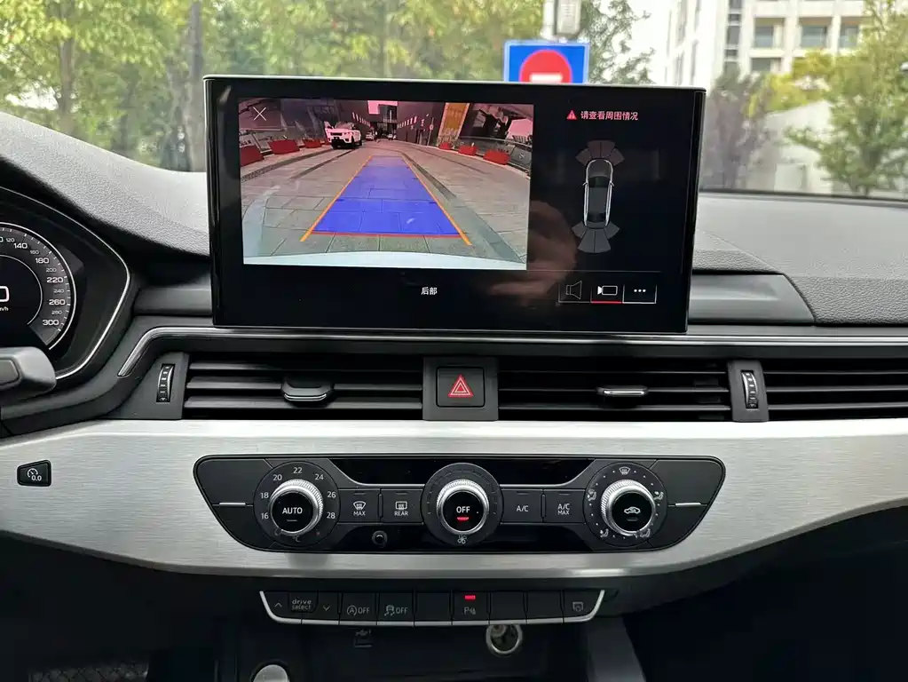 Audi A4L — миниатюра 13