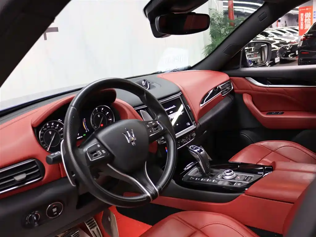 Maserati Levante 2022 3.0T Modena