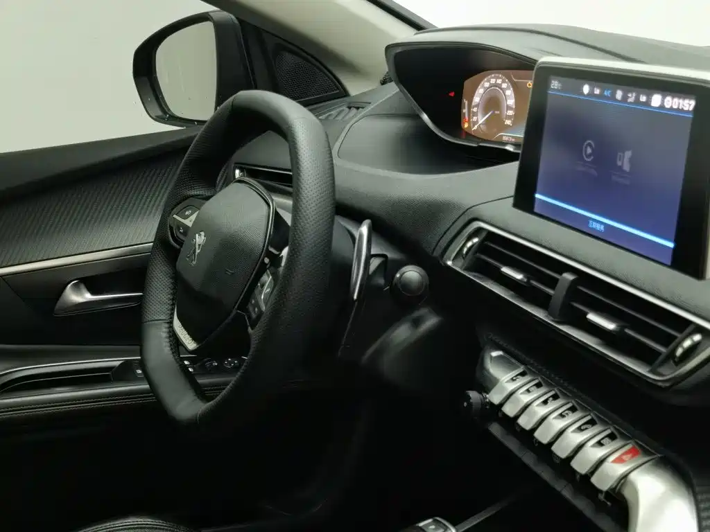 Peugeot 5008 — миниатюра 22