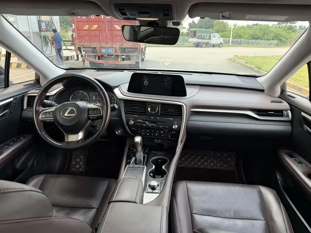 Lexus RX — миниатюра 9