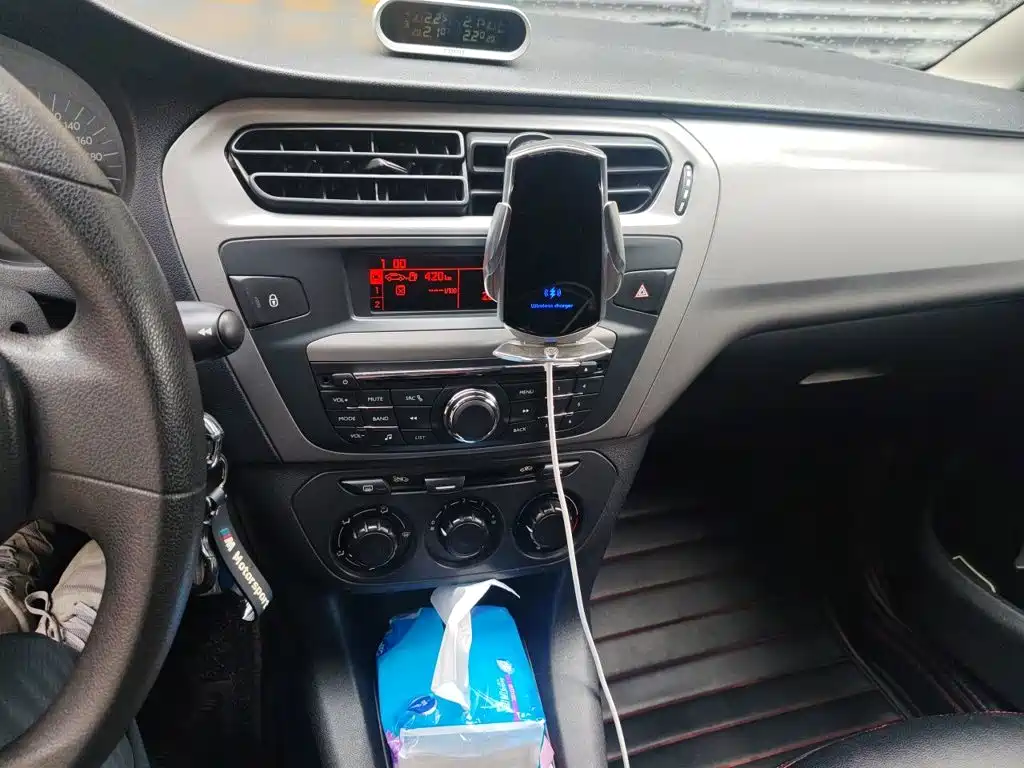 Citroen Elysee — миниатюра 14