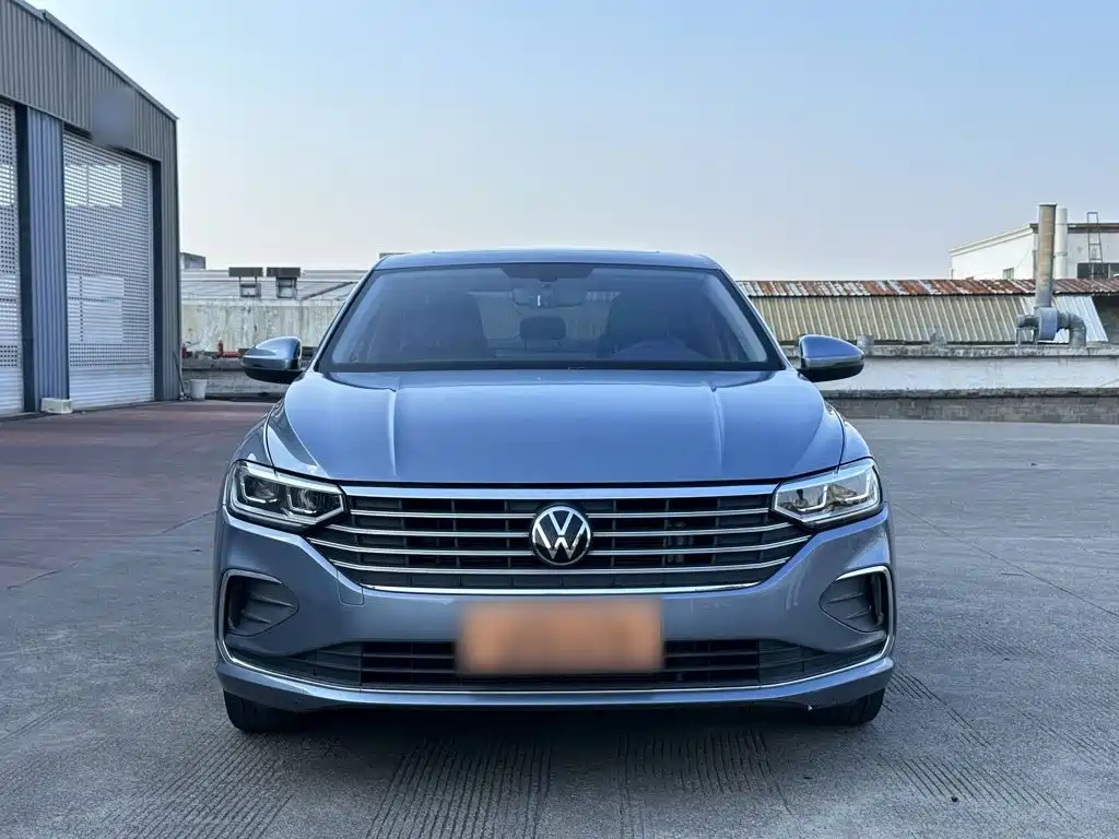 Volkswagen Lavida — миниатюра 3