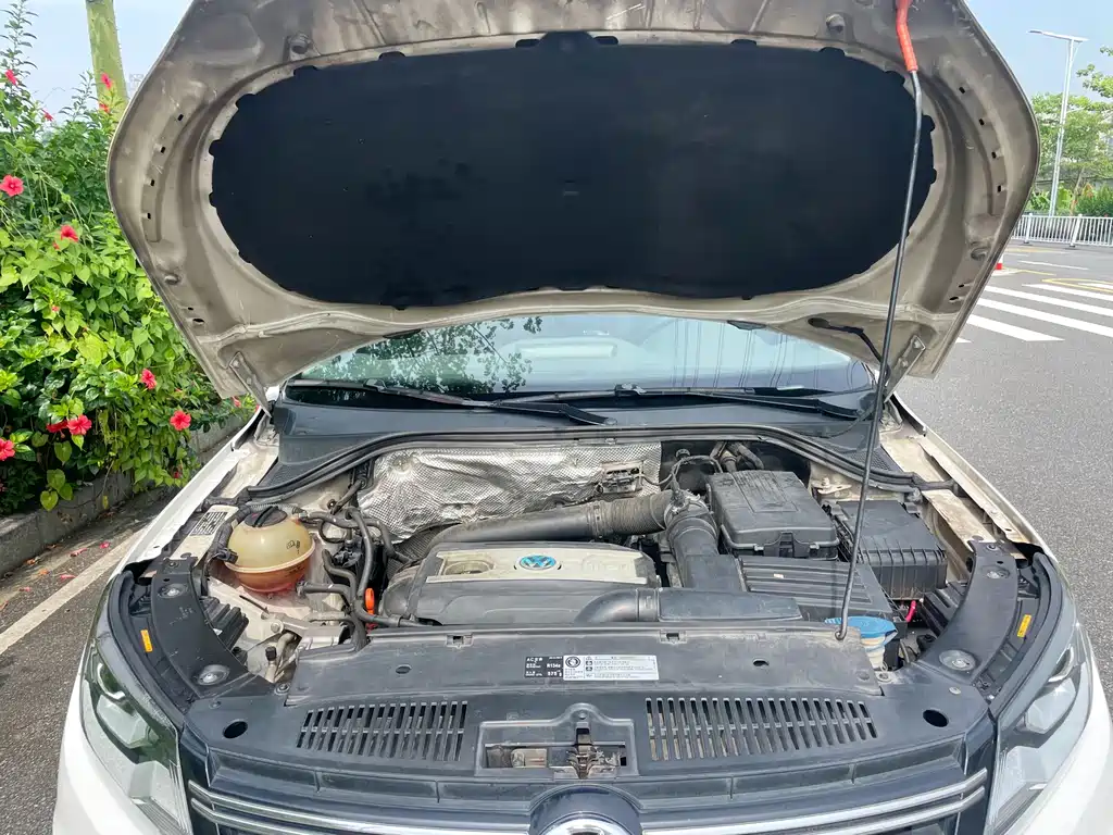 Volkswagen Tiguan — миниатюра 27