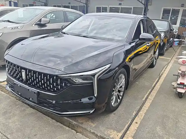 2022 Bestune B70