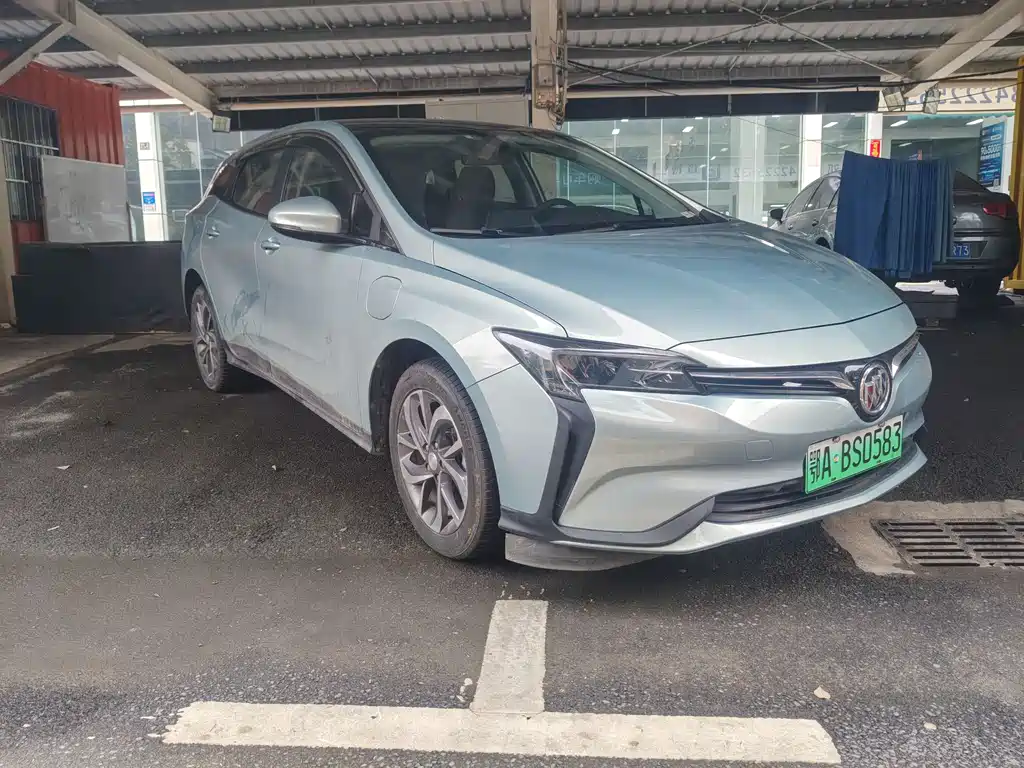 BUICK SLIGHTLY BLUE 6