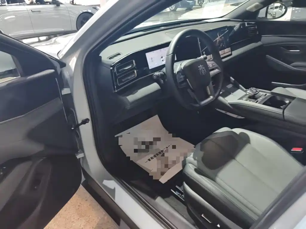 BYD Qin L — миниатюра 16