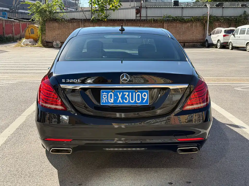 Mercedes-Benz S-Class — миниатюра 8
