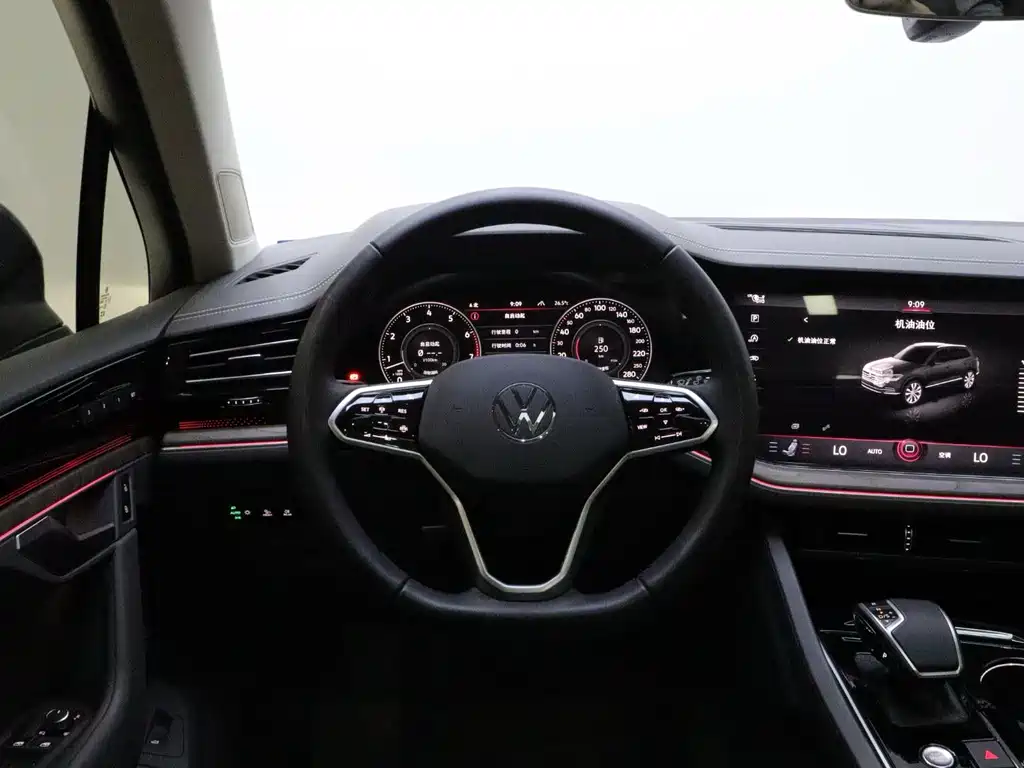 Volkswagen Touareg — миниатюра 15
