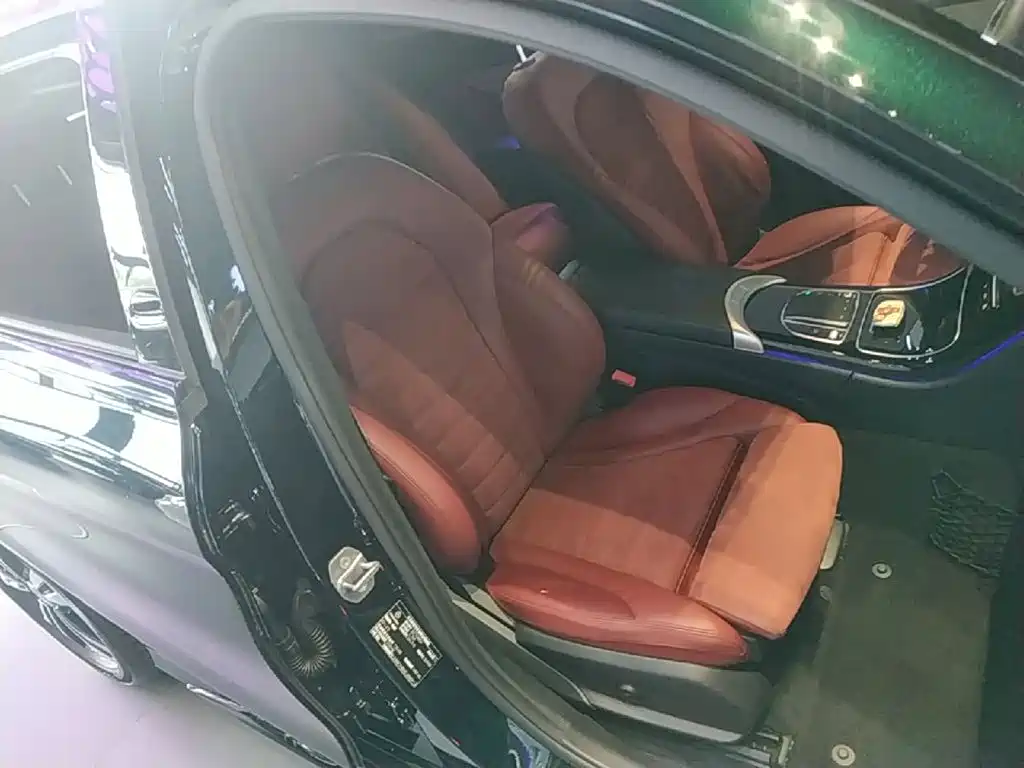 Mercedes-Benz C-Class — миниатюра 25