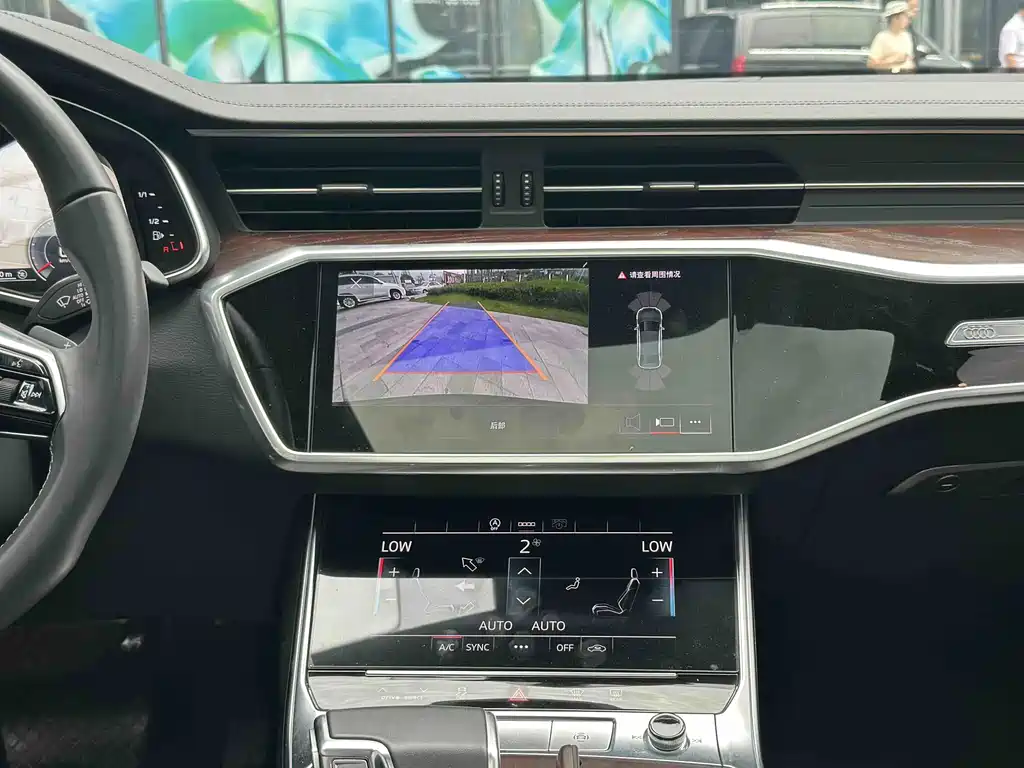Audi A6L — миниатюра 8