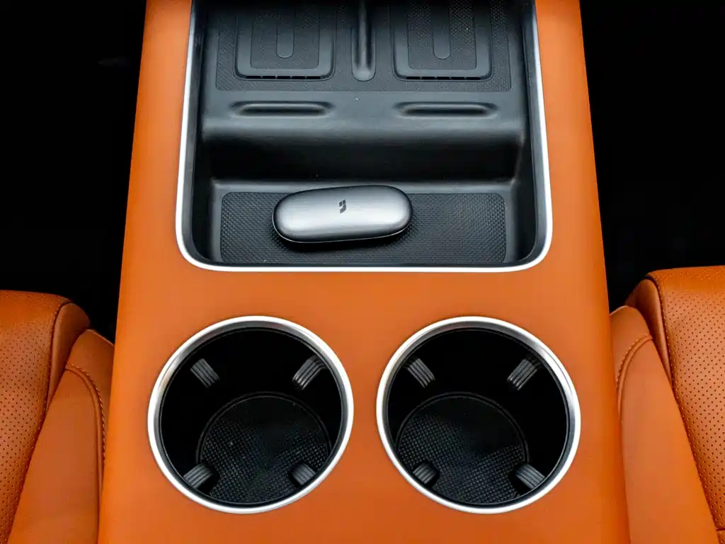 Li Auto Li L8 — миниатюра 24