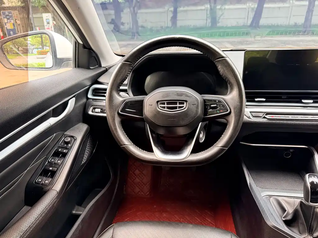 Geely Emgrand — миниатюра 11