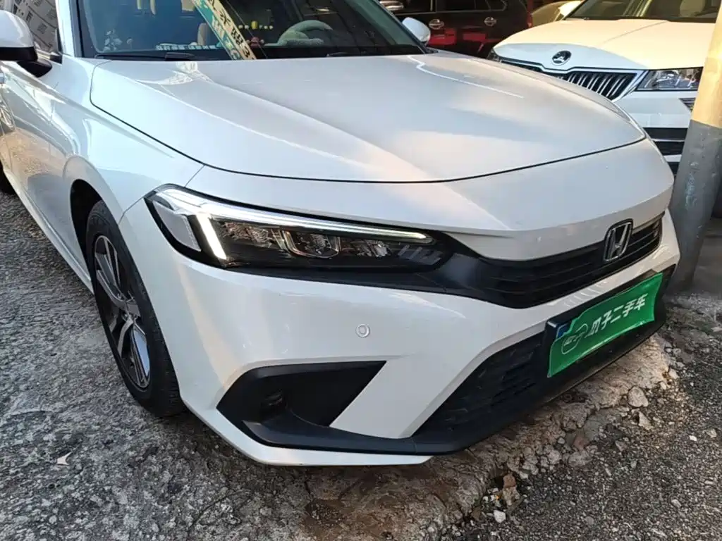 Honda Civic — миниатюра 9