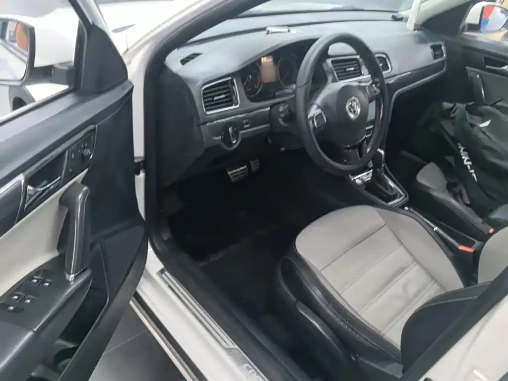 Volkswagen Cross Lavida — миниатюра 16