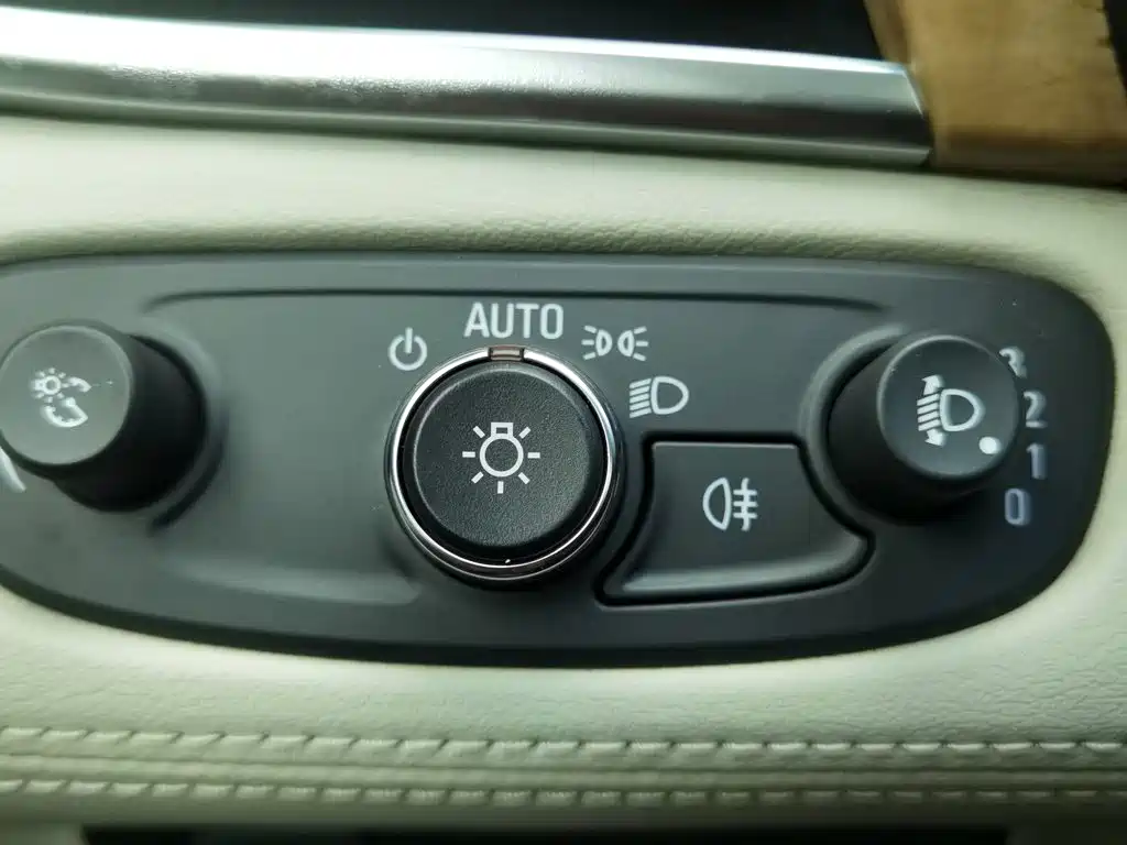 Buick GL8 — миниатюра 21