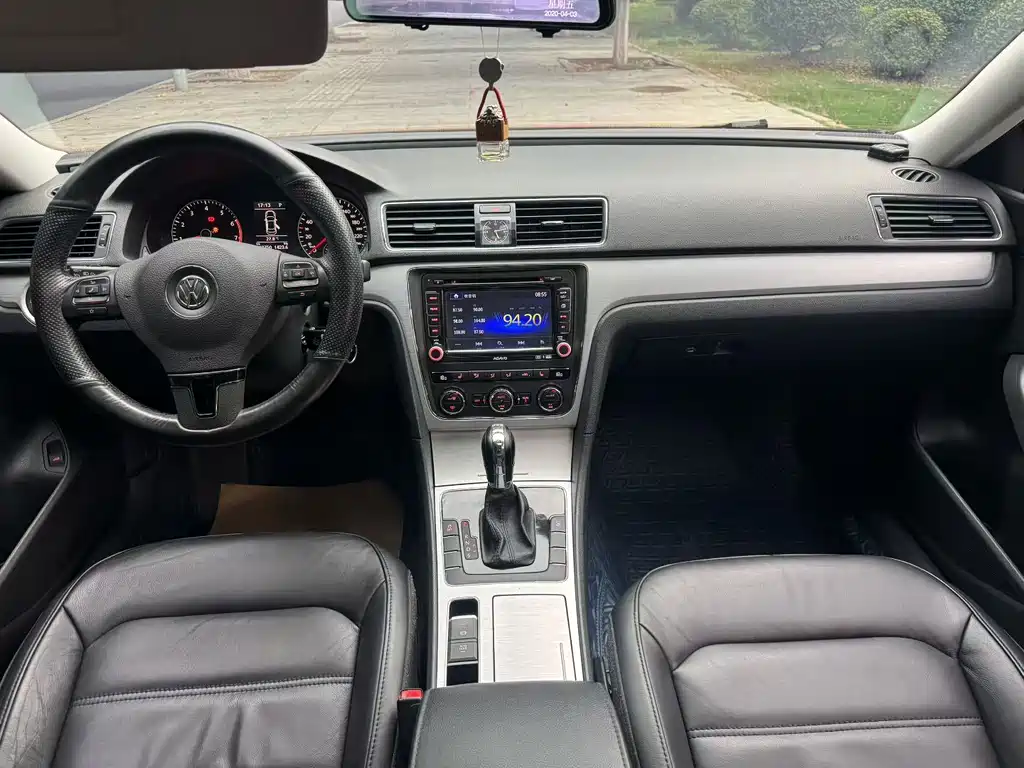Volkswagen Passat — миниатюра 6
