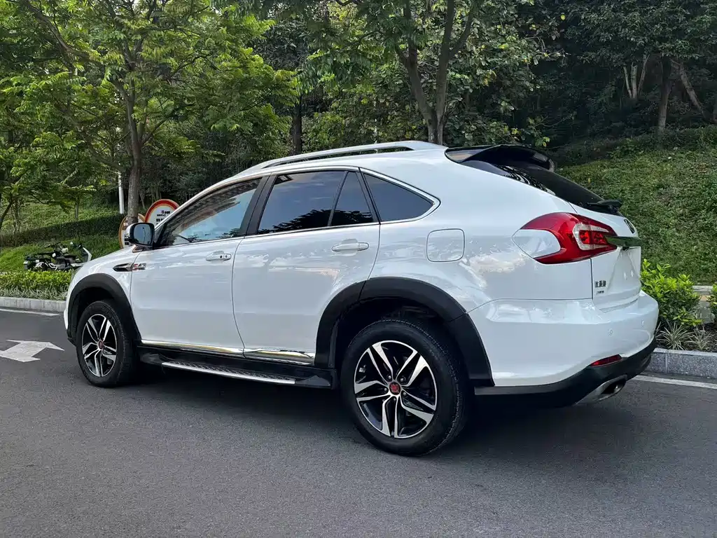 BYD Tang New Energy — миниатюра 7