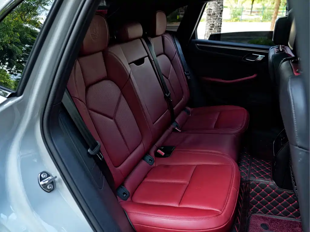 Porsche Macan — миниатюра 21