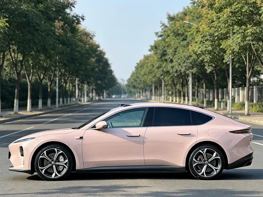 NIO ET5 — миниатюра 4