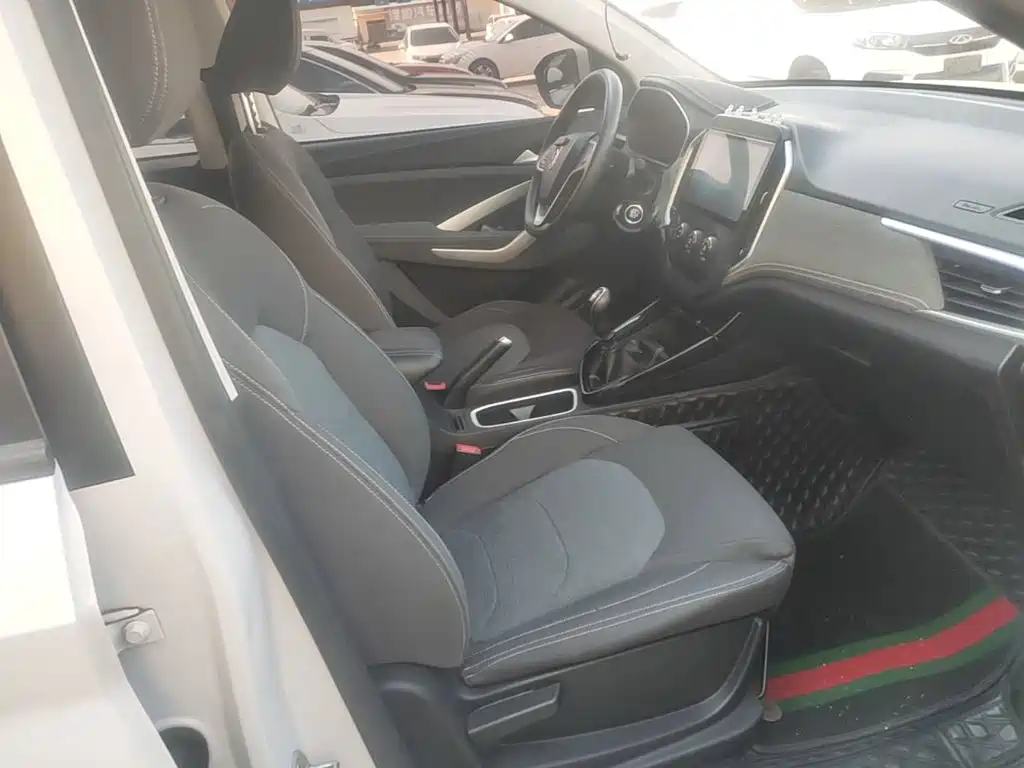 Baojun 530 — миниатюра 25