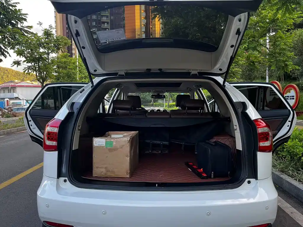 BYD Tang New Energy — миниатюра 13