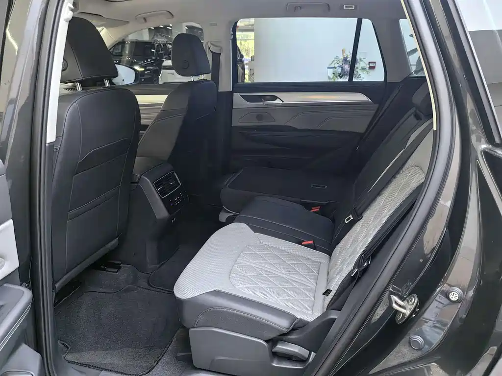 Volkswagen Tavendor — миниатюра 5
