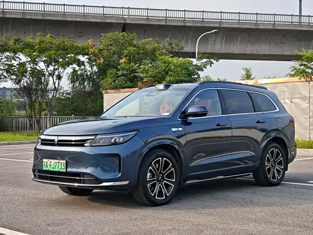 HONGMENG ZHIXING ASK THE WORLD M7 2024