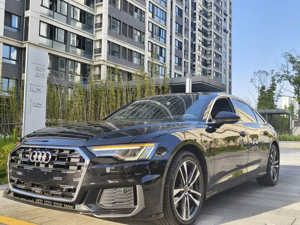 Audi A6L 2020