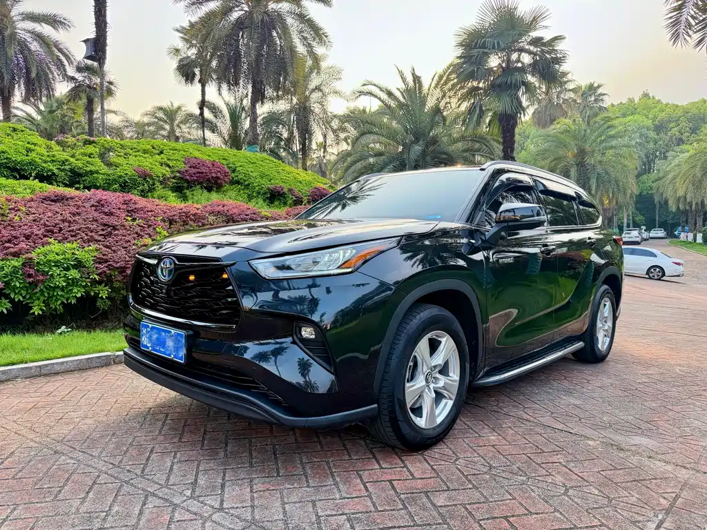 Toyota Highlander 2024