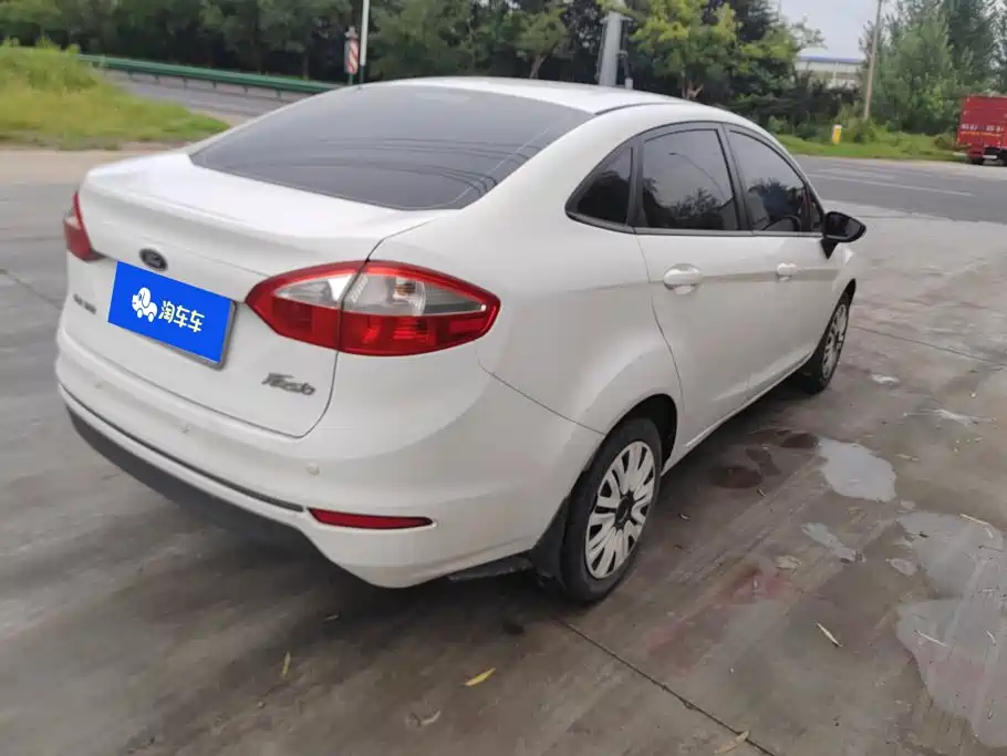 Ford Fiesta — миниатюра 3
