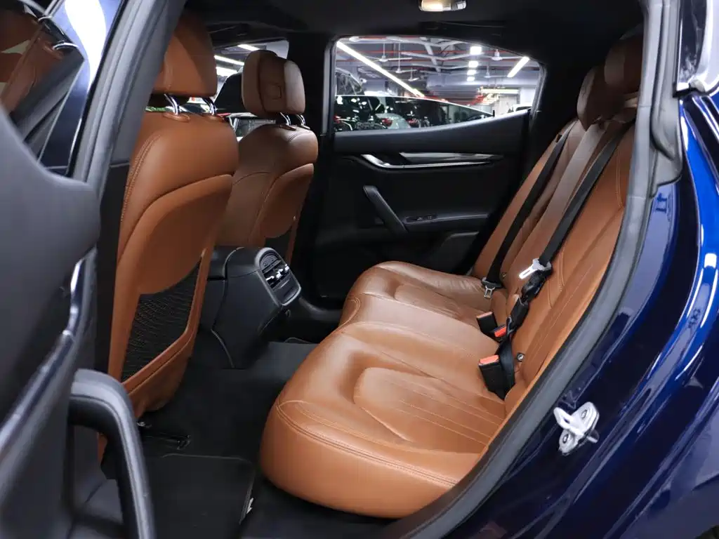 Maserati Ghibli — миниатюра 18