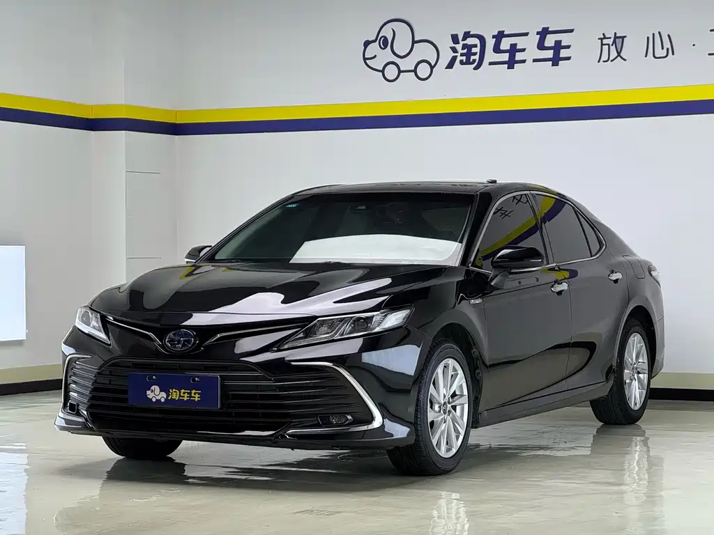 Toyota Camry 2022