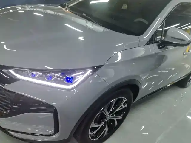 2025 BYD Tang