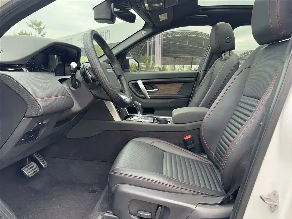Land Rover Discovery Sport — миниатюра 4