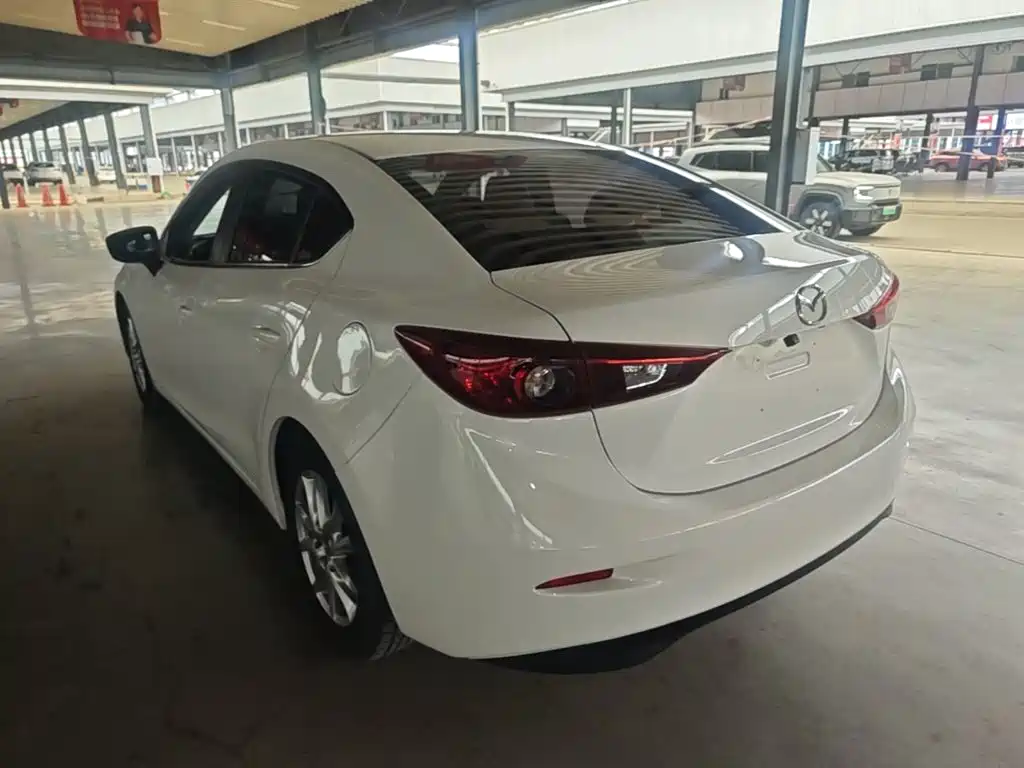 Mazda 3 Axela — миниатюра 5