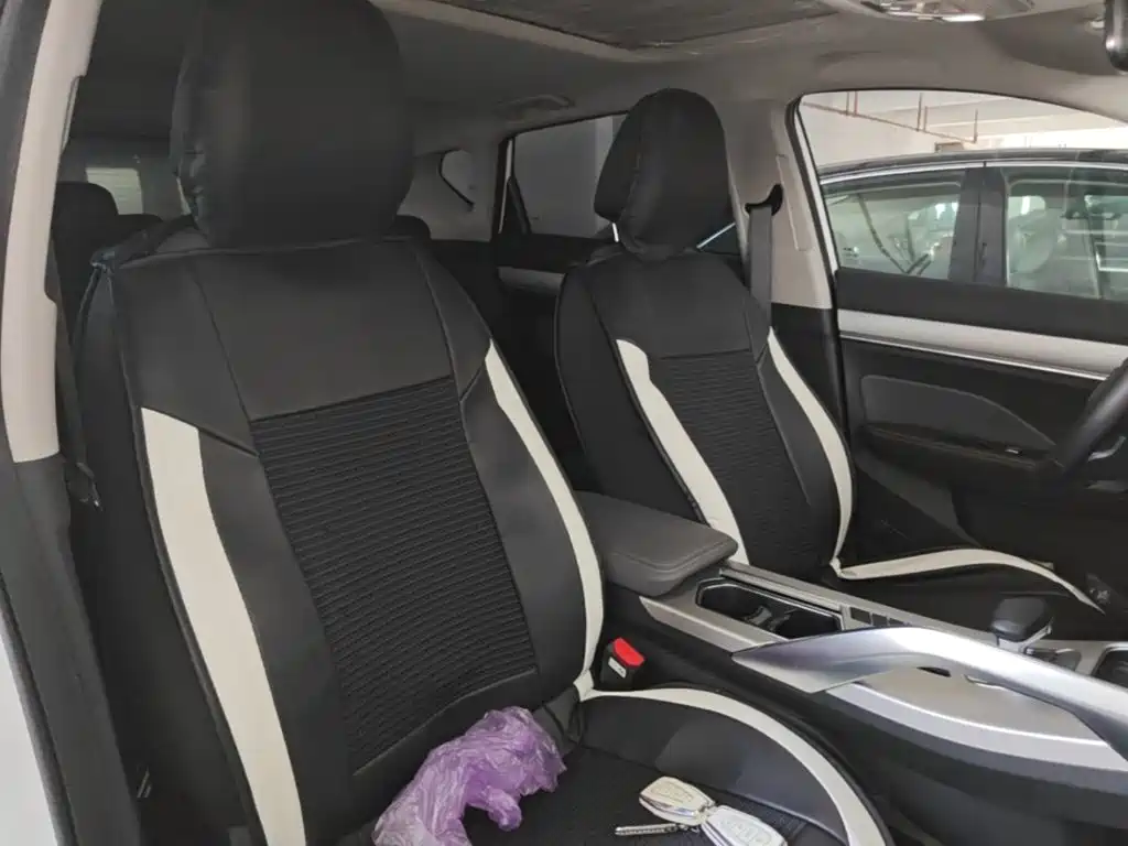Geely Binyue — миниатюра 25