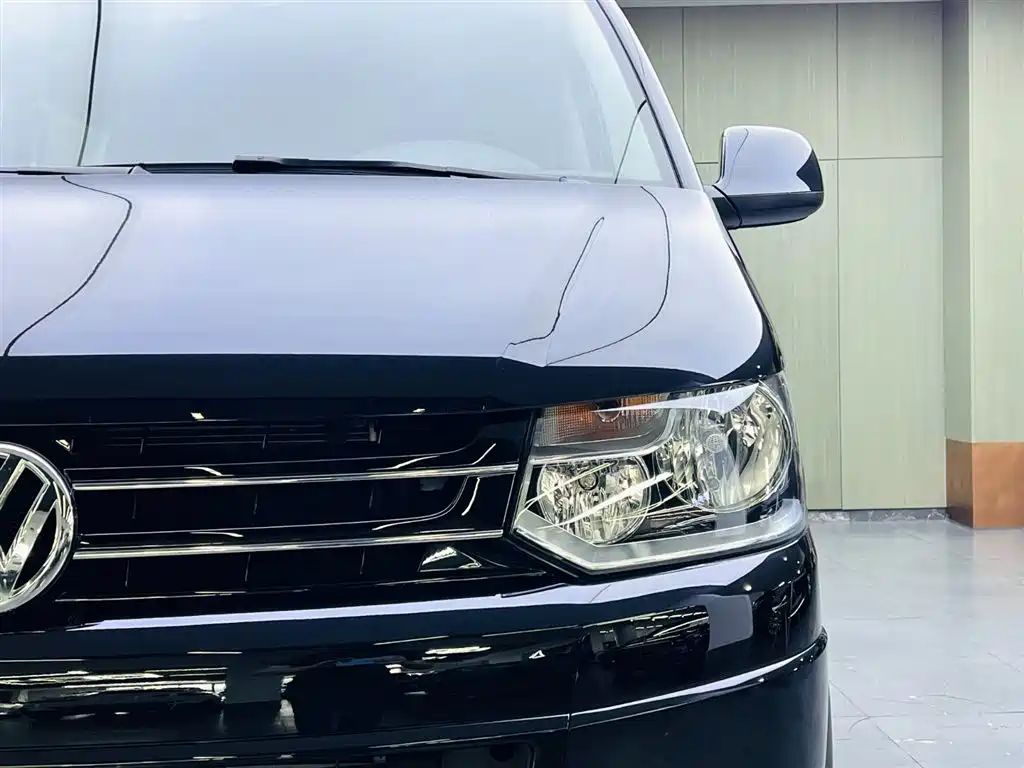 Volkswagen Caravelle 2014 2.0TSI Comfort